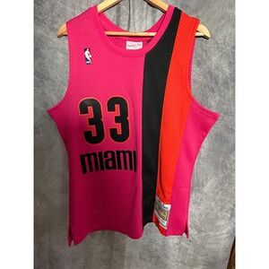 Mitchell & Ness Alonzo Mourning Miami Heat Vice Jersey 33 Hardwood Classics L